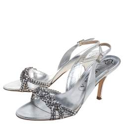 Pre Owned صندل جينا جلد فضي ميتاليك مزخرف كريستال فتحة كعب مقاس 39