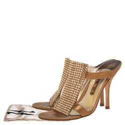 Pre Owned صندل جينا سلايد زخرفة كريستال وجلد ذهبى مقاس 38