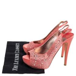 Pre Owned صندل جينا ساتان خوخي مزخرف كريستال مقدمة مفتوحة نعل سميك مقاس 38.5