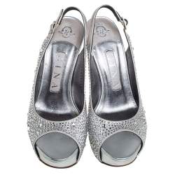 Pre Owned صندل ج ينا ساتان رصاصي مزخرف كريستال بحزام للكاحل نعل سميك مقاس 37