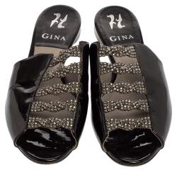 Pre Owned حذاء فلات جينا جلد أسود لامع مزخرف مقاس 38