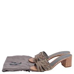 مملوكة مسبقًا صندل جينا روديو جلد نقشة التمساح بيج لامع مزخرف كريستال مقاس 38