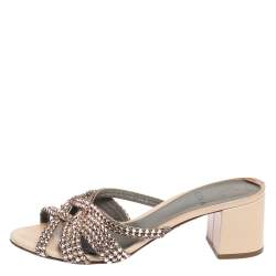 مملوكة مسبقًا صندل جينا دكسي جلد لامع بيج مقاس 36.5