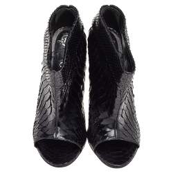 Pre Owned Gina Black Python Peep Toe Booties Size 38.5