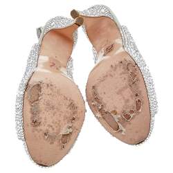 Pre Owned صندل جينا فتحة كعب مقدمة مفتوحة نعل سميك مزخرف كريستال ساتان فضي مقاس 39