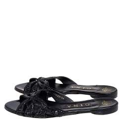 Pre Owned صندل سلايد فلات جينا جلد أسود مزخرف كريستال مقاس 37.5