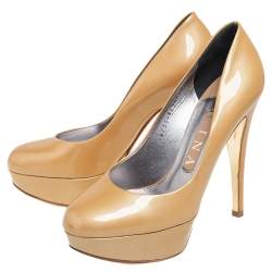 مملوكة مسبقًا Gina Beige Patent Leather Round Toe Platform Pumps Size 36.5