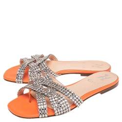 Pre Owned حذاء سلايد فلات جينا جلد برتقالي لامع مرصع كريستال مقاس 37