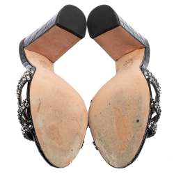 Pre Owned حذاء سلايدز جينا مزخرف كريستال جلد لامع نقش تمساح أسود مقاس 36.5