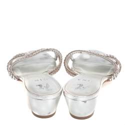 Pre Owned صندل سلايدز جينا كعب عريض روديو مزخرف كريستال جلد فضي مقاس 38