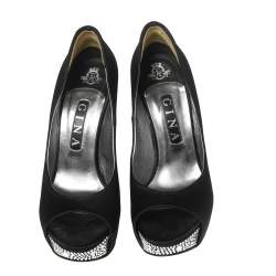 Pre Owned حذاء كعب عالي جينا بيلي مزخرف كريستال  كعب روكي  مقدمة مفتوحة و نعل سميك ساتان أسود مقاس 39.5