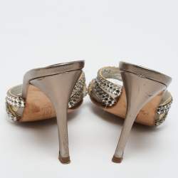 Pre Owned صندل سلايد جينا جلد رصاصي مزخرف كريستال مقاس36