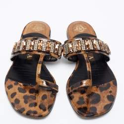 Pre Owned صندل جينا جلد لامع طباعة فهد بني/أسود مزخرف كريستال مقاس 38