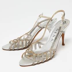 Pre Owned صندل جينا جلد فضي فتحة كعب مزخرف كريستال مقاس 38