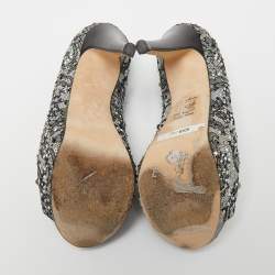 مملوكة مسبقًا Gina Grey/Black Lace Crystal Embellished Open Peep Platform Pumps Size 37