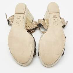 Pre Owned صندل جينا جلد ثعبان بني/ بيج سير كاحل نعل سميك كعب روكي مزخرف كريستال مقاس 40