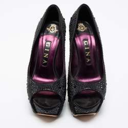 مملوكة مسبقًا Gina Black Satin Crystal Embellished Peep Toe Platform Pumps Size 37.5 