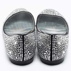 Pre Owned حذاء باليرينا فلات جينا ساتان أسود مزين بالكريستال مقاس 40.5