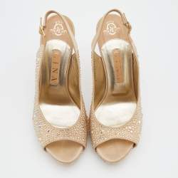 مملوكة مسبقًا Gina Beige Satin Crystal Embellished Platform Sling Back Sandals Size 39