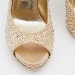 مملوكة مسبقًا Gina Beige Satin Crystal Embellished Platform Sling Back Sandals Size 39