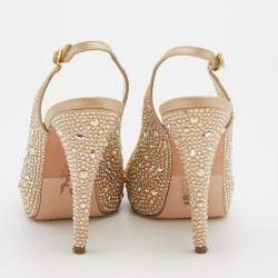 مملوكة مسبقًا Gina Beige Satin Crystal Embellished Platform Sling Back Sandals Size 39