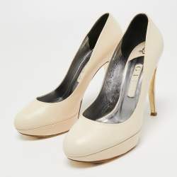 Pre Owned حذاء كعب عالي جينا جلد كريم نعل سميك مقاس 39