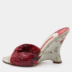 مملوكة مسبقًا Gina Red Printed Watersnake Leather and Fabric Wedge Sandals Size 39.5