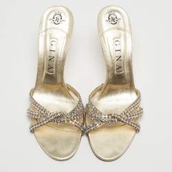 مملوكة مسبقًا Gina Gold Crystal Embellished Leather Knotted Slide Sandals Size 39.5