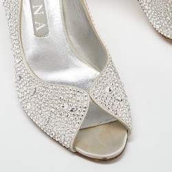 Pre Owned Gina Silver Crystal Embellished Satin Ayres Peep Toe Pumps Size 38.5