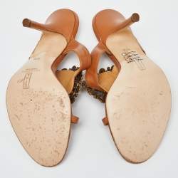 Pre Owned صندل جينا بإصبع ساتان أسود مزخرف بالكريستال مقاس 38