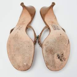 مملوكة مسبقًا Gina Brown Patent Leather Crystal Embellished Thong Slide Sandals Size 38.5