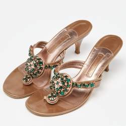 مملوكة مسبقًا Gina Brown Patent Leather Crystal Embellished Thong Slide Sandals Size 38.5