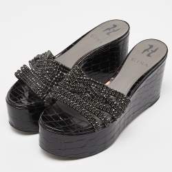 مملوكة مسبقًا صندل جينا نعل سميك كعب روكي مزخرف جلد نقش تمساح أخضر مقاس 37.5