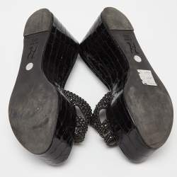 مملوكة مسبقًا صندل جينا نعل سميك كعب روكي مزخرف جلد نقش تمساح أخضر مقاس 37.5