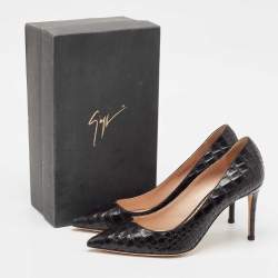 Pre Owned Giuseppe Zanotti Black Croc Embossed Leather Pointed Toe Pumps Size 39
