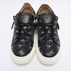 Pre Owned حذاء رياضي جوسيبي زانوتي فرانكي منخفض من الأعلى جلد بطبعة شعار أسود مقاس 39