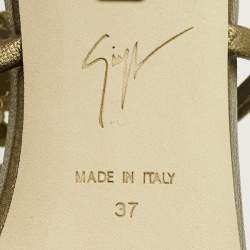 Pre Owned صندل جلاديتور جوزيبي زانوتي أميرًا جلد زيتوني مزين بتعليق مقاس 37