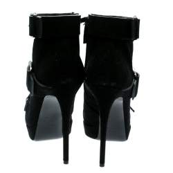 مملوكة مسبقًا Giuseppe Zanotti Black Buckled Suede Platform Ankle Boots Size 38