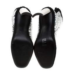 Pre Owned Giuseppe Zanotti Metallic Silver Sequin Stretch Ankle Boots Size 37