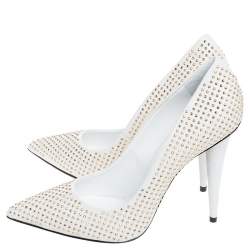 Pre Owned Giuseppe Zanotti White Leather Stud Embellished Ester Pointed Toe Pumps Size 39