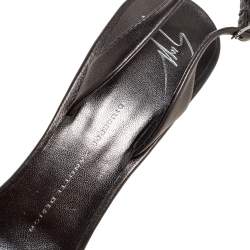 Pre Owned Giuseppe Zanotti Grey Leather Crystal Embellished Slingback Peep Toe Sandals Size 40