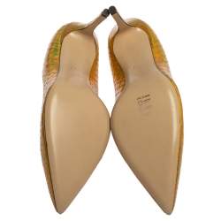 Pre Owned حذاء كعب عالي جوسيبي زانوتي بمقدمة مدببة جلد ثعبان ذهبي ميتاليك منقوش مقاس 39