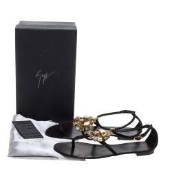 Pre Owned Giuseppe Zanotti Black Leather Embellished Strappy Flat Sandals Size 40