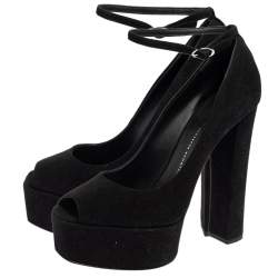 Pre Owned حذاء كعب عالي جوسيبي زانوتي سويدي أسود مقدمة مفتوحة نعل سميك حزام للكاحل مقاس 40