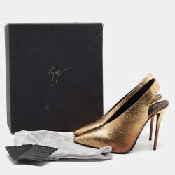 Pre Owned حذاء كعب عالي جوسيبي زانوتي جلد نقشة الثعبان ذهبي ميتاليك  بحزام كاحل مقاس 38.5