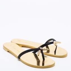 Pre Owned Giuseppe Zanotti Black Suede Jewel Embellished Thong Flat Sandals Size 39