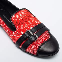 Pre Owned Giuseppe Zanotti Red/Black Printed Satin and Leather Buckle Detail Smoking Slippers Size 41