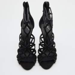مملوكة مسبقًا Giuseppe Zanotti Black Suede Cutout Caged Ankle Strap Sandals Size 38