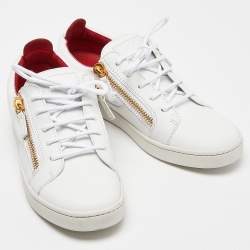 مملوكة مسبقًا Giuseppe Zanotti White Leather Brek Low Top Sneakers Size 39