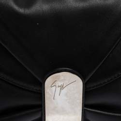 Pre Owned Giuseppe Zanotti Black Pleated Leather Flap Clutch
